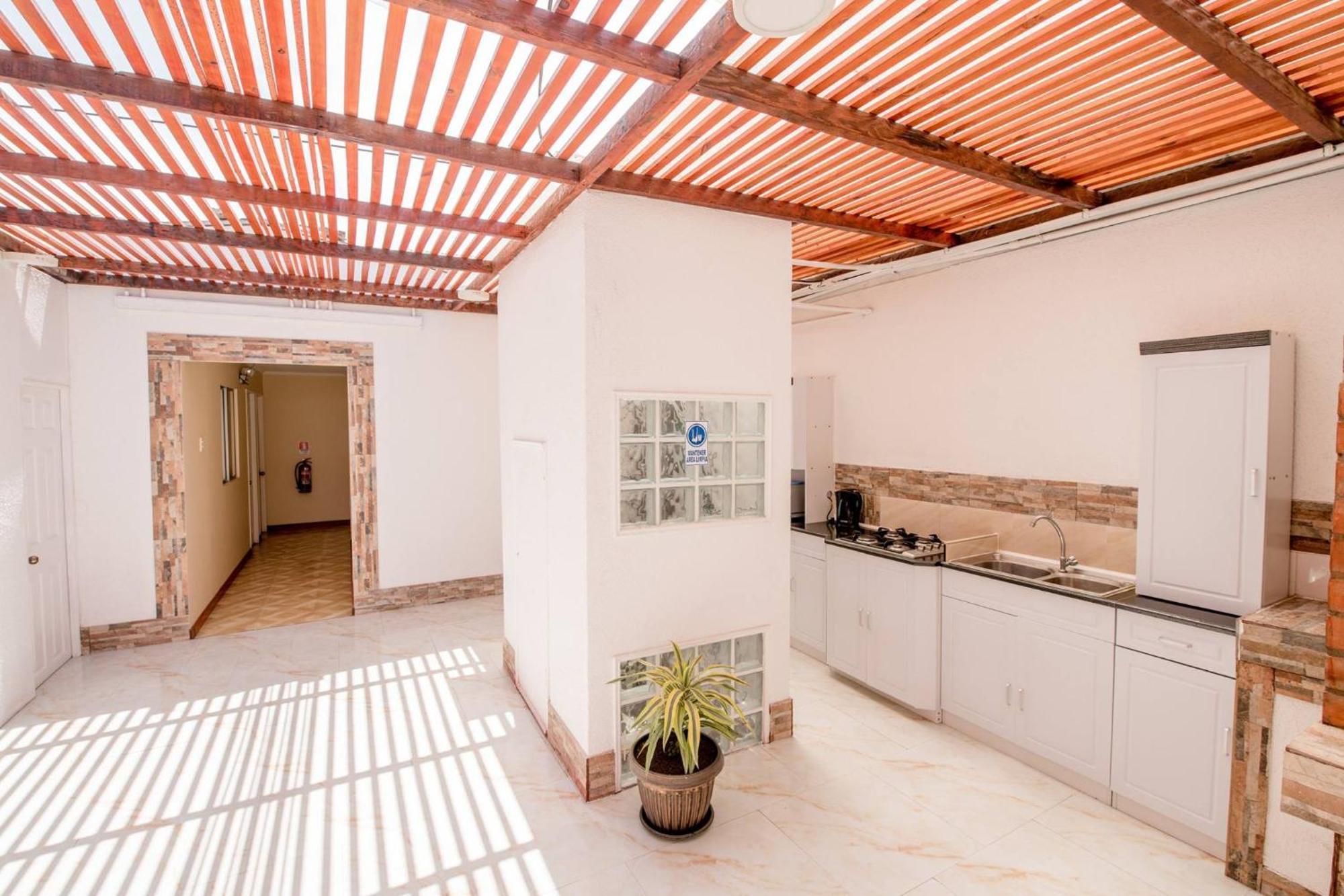San Cristobal - Labbe Hotel *
